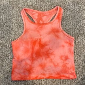 Lululemon Ebb to Street Cropped tank